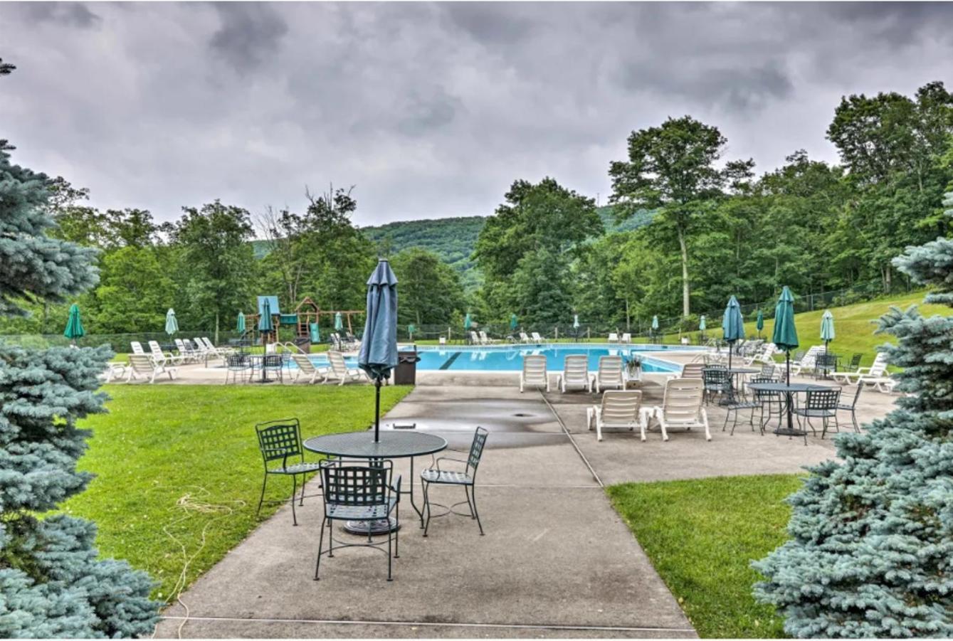 Pocono Mountain Home , Hot Tub- 1 Mile To Skiing! Tannersville Dış mekan fotoğraf